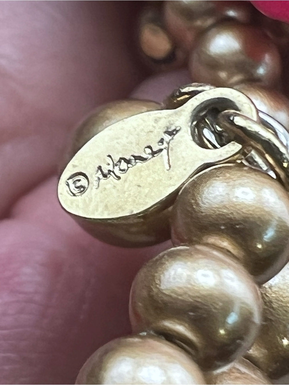 Vintage Monet (80’s) Faux Champagne Pearl Bracelet - Picture 5 of 7